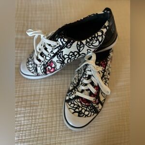 Coach Barrett Poppy Floral Women Size 9.5 B  
Canvas  Sneakers Black Pink